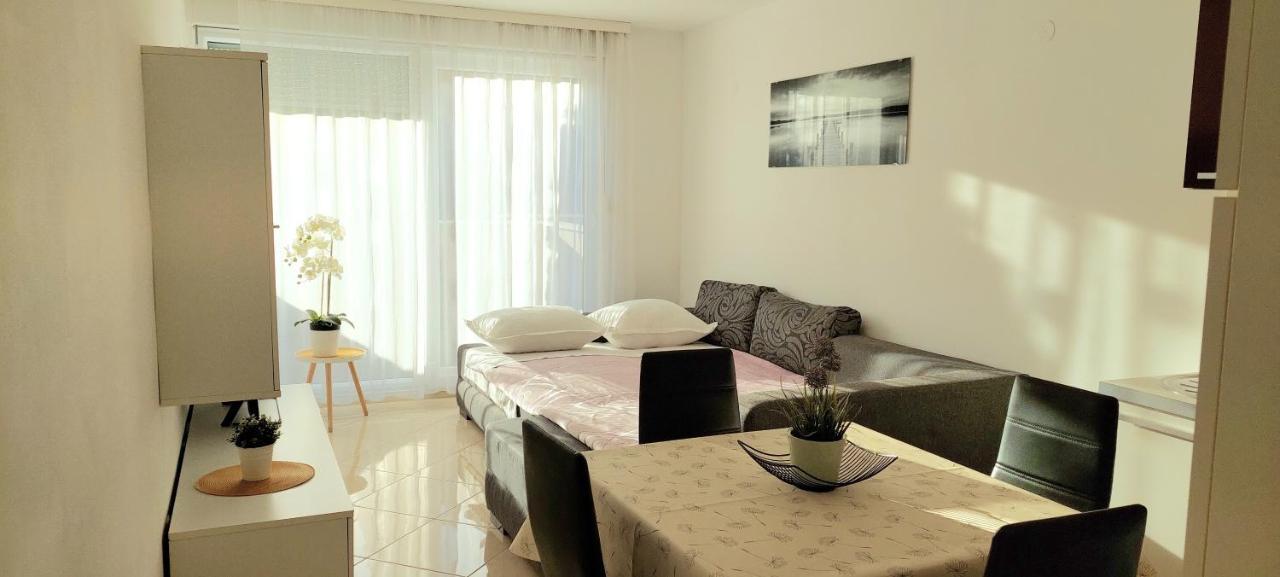 Cozy Apartment With Free Private Parking Split Exterior foto